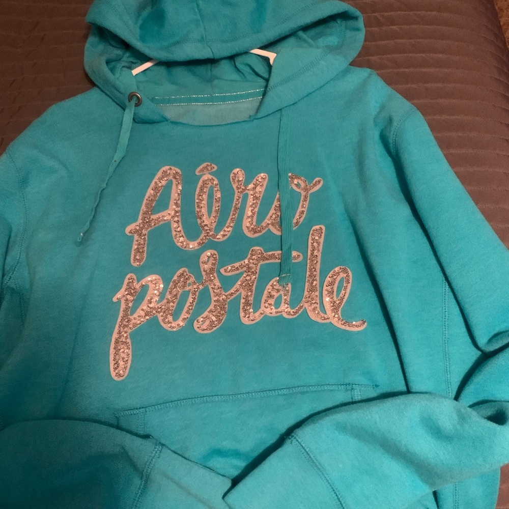 NWoT. Cute aero hoodie💕